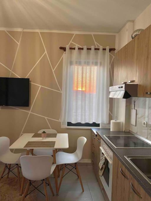 2+1 Apartment - Tirana City Center Exterior photo